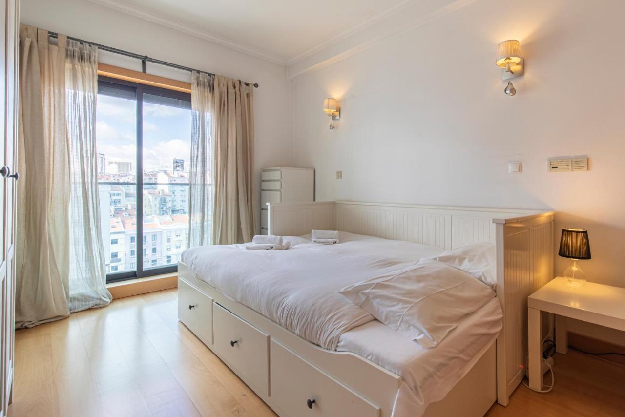 Lovelystay - Modern Apartment In Anjos Lisboa Екстериор снимка